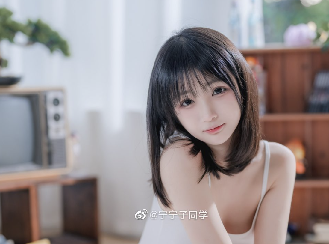 樱井宁宁，那可是美与才齐飞，超萌魅力开启 Coser 奇幻之旅-阿喵笔记分享